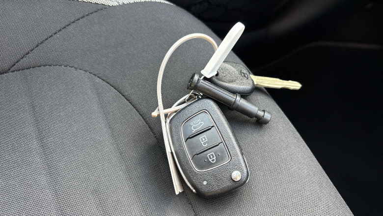 Hyundai i10 1.0 MPi SE Connect 5dr Petrol Hatchback